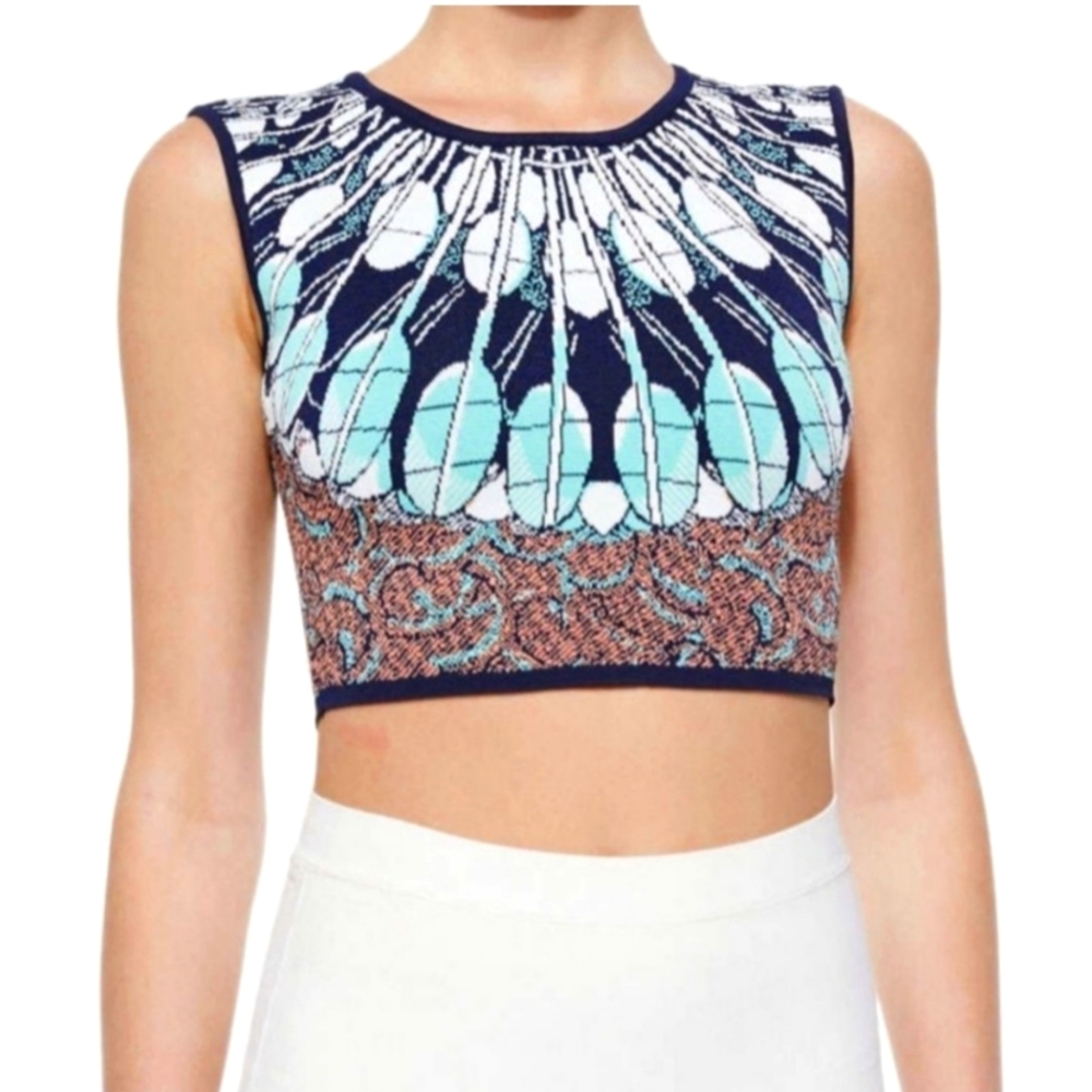 BCBGMaxAzria - "Mayim" Crop Top